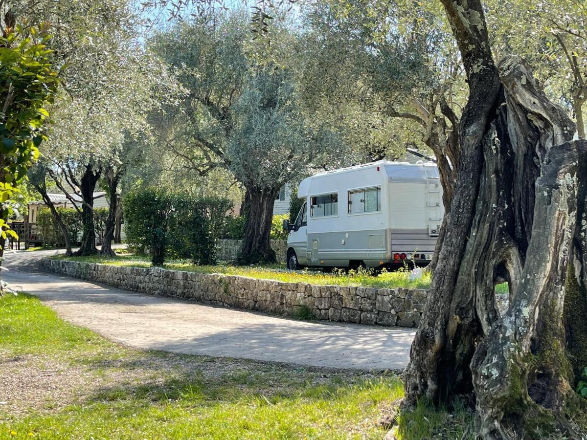 Camping La Paoute Γκρας Εξωτερικό φωτογραφία